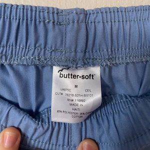 Butter-Soft Core by UA Women's 6-Pocket Jogger Cargo Scrub Pants Ciel